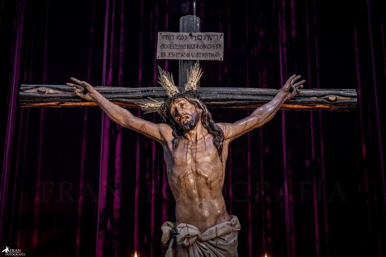 VIERNES DE DOLORES: VIA - CRUCIS 
